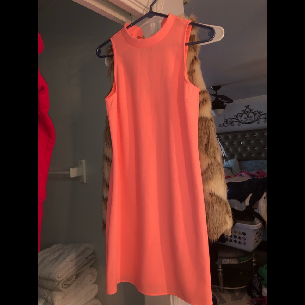 New boutique dress size s Everly brand